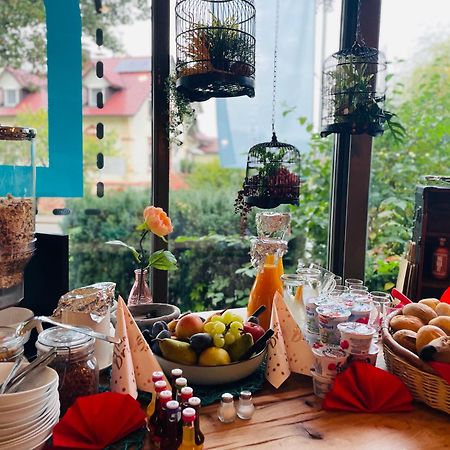 Zum Rayers Cafe-Restaurant & Boutique-Hotel Niederrotweil Εξωτερικό φωτογραφία