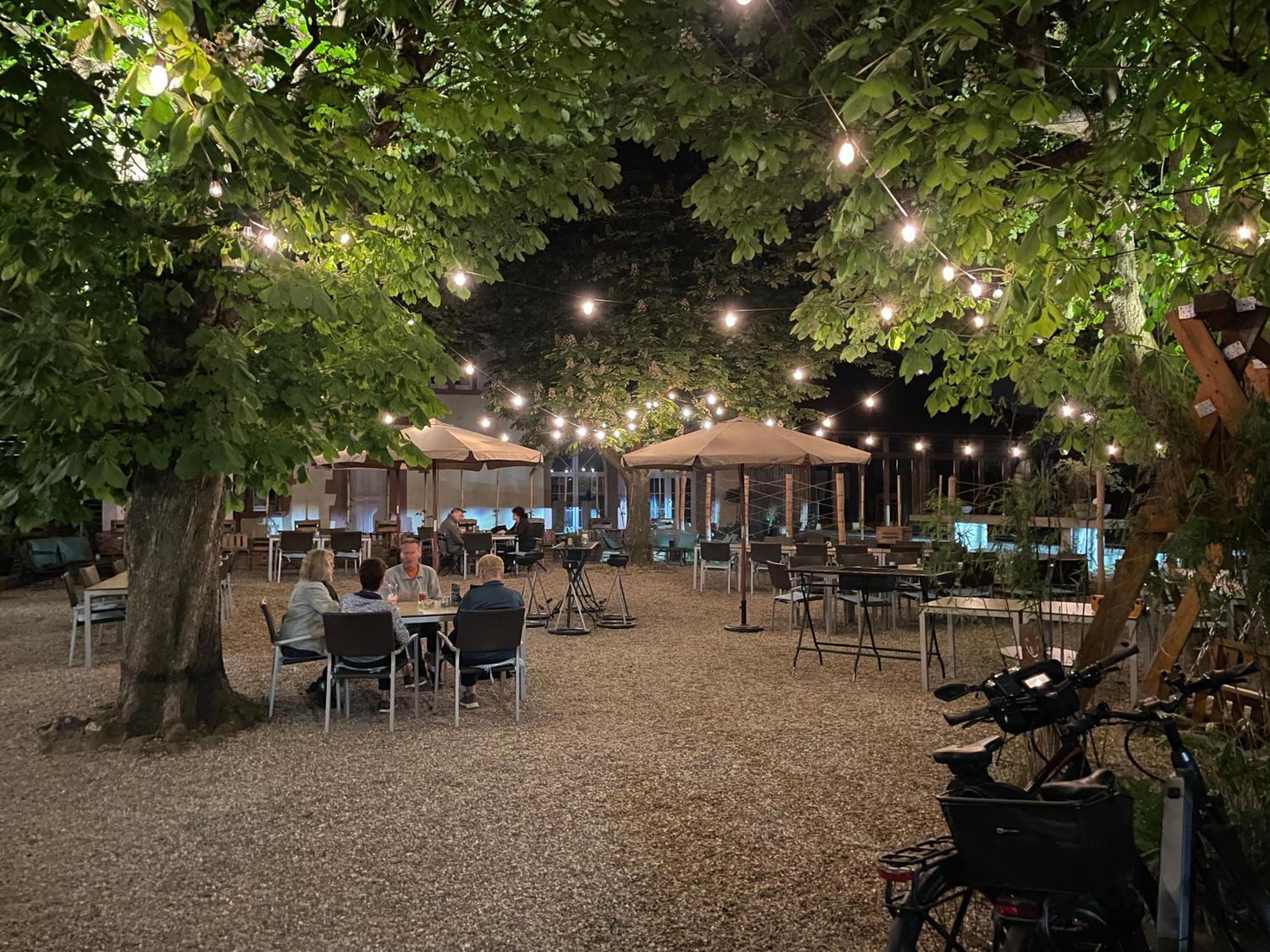 Zum Rayers Cafe-Restaurant & Boutique-Hotel Niederrotweil Εξωτερικό φωτογραφία