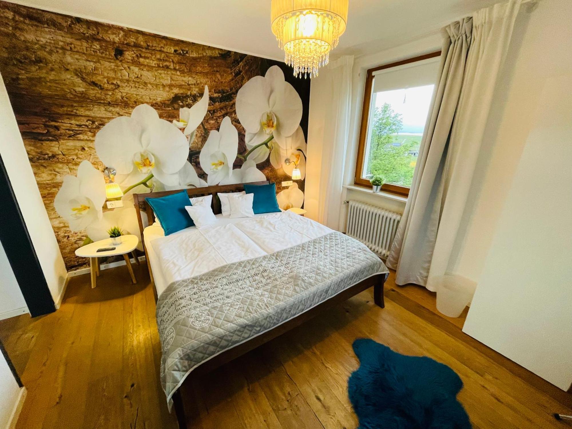 Zum Rayers Cafe-Restaurant & Boutique-Hotel Niederrotweil Δωμάτιο φωτογραφία